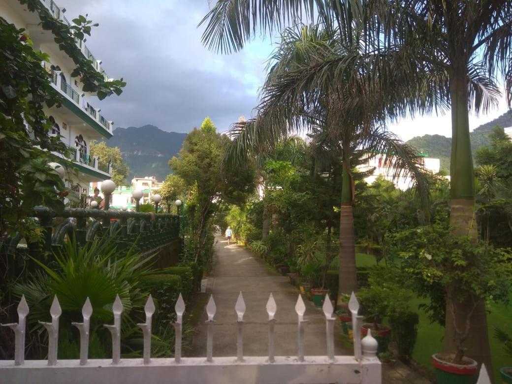 Panambi Tapovan Resort Rišikéš Exteriér fotografie